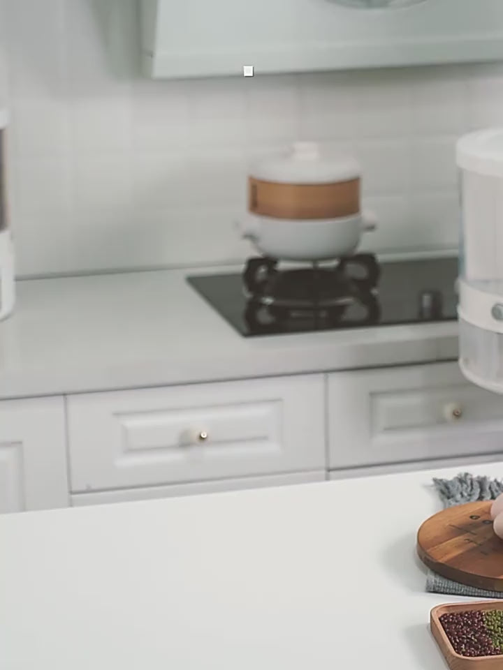 3-Compartment Rotating Grain Dispenser - Freshness Guaranteed for Your Kitchen Essentials
